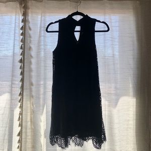 Lace keyhole little black dress
